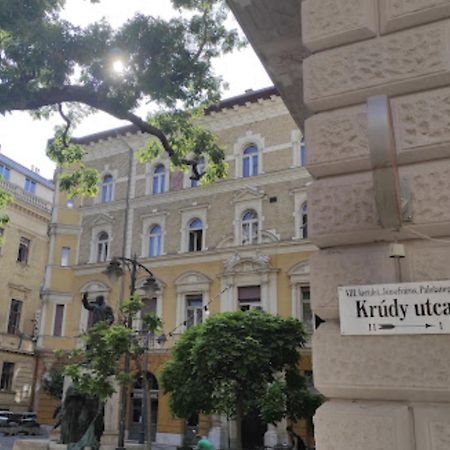 Nomad Rooms & Guesthouse 부다페스트 외부 사진
